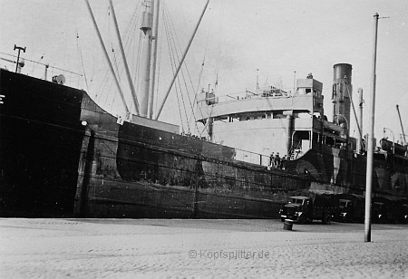 Das Transportschiff Westsee im Stettiner Hafen 1941